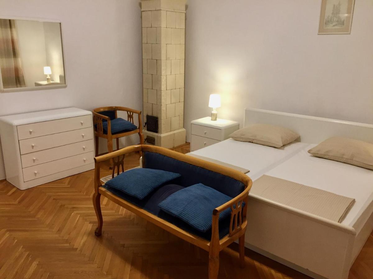 Guest House Gaj SJJ Eksteriør billede